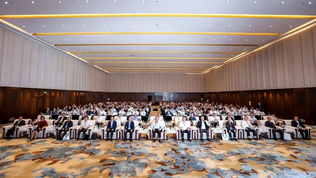 V体育承办2026碳中和前沿会议 与8位院士、470余位专家共话钢铁绿色低碳新蹊径